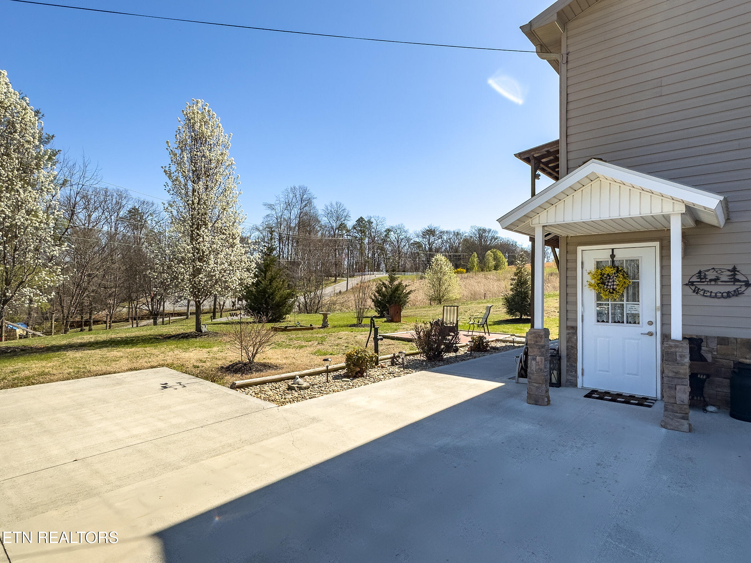 1505 Indian Warpath Road Sevierville, TN 37876 - Photo 56 of 60 56 side of home