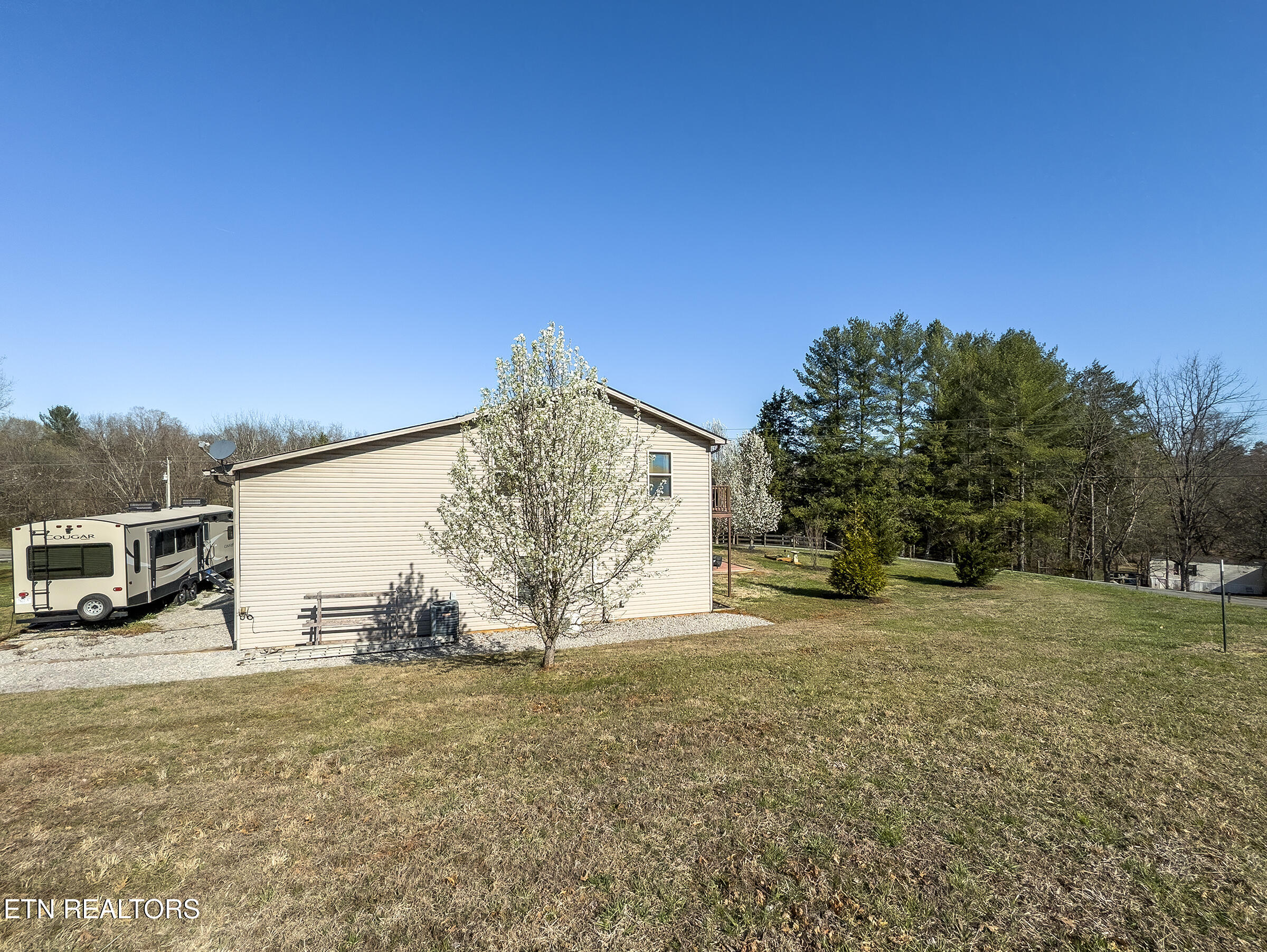 1505 Indian Warpath Road Sevierville, TN 37876 - Photo 60 of 60 60 exterior 4