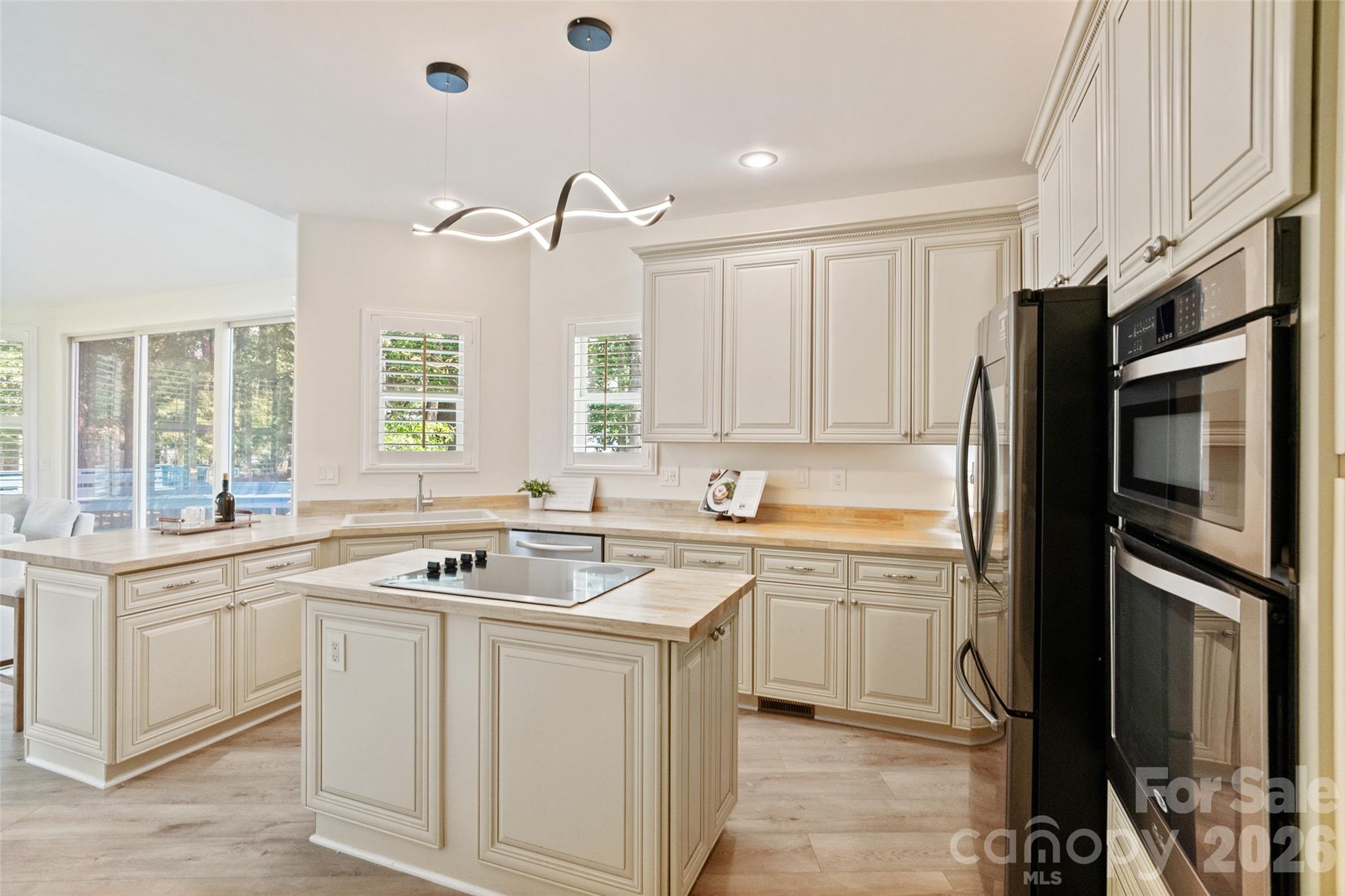 3911 Sandy Point Road York, SC 29745 - Photo 9 of 35