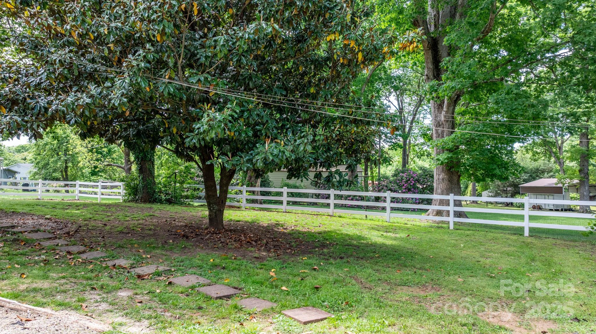 1826 Walt Arney Road Lenoir, NC 28645 - Photo 16 of 40 a view of park with trees