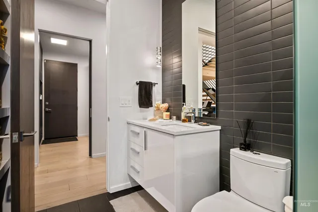 $2,825,000 | 1436 West Windbreaker Lane, Eagle, ID 83616