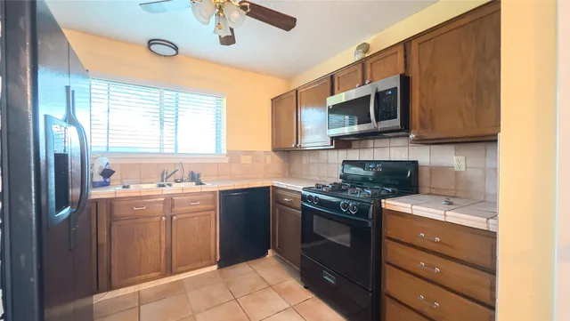 $1,700 | 2410 Goldspring Lane, Spring, TX 77373