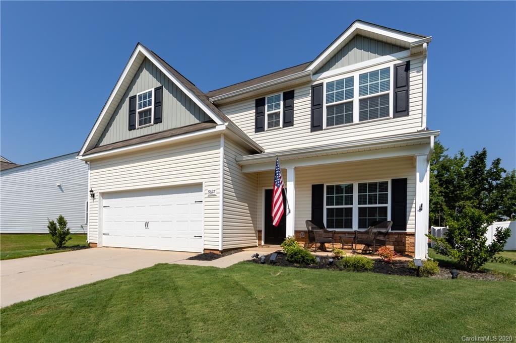 9627 Weikert Road Charlotte, NC 28215 - Photo 3 of 34 Gallery Image 3