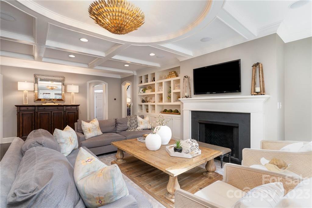 3014 Foxridge Road Charlotte, NC 28226 - Photo 15 of 44 Gallery Image 15