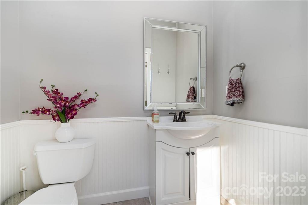 3014 Foxridge Road Charlotte, NC 28226 - Photo 20 of 44 Gallery Image 20