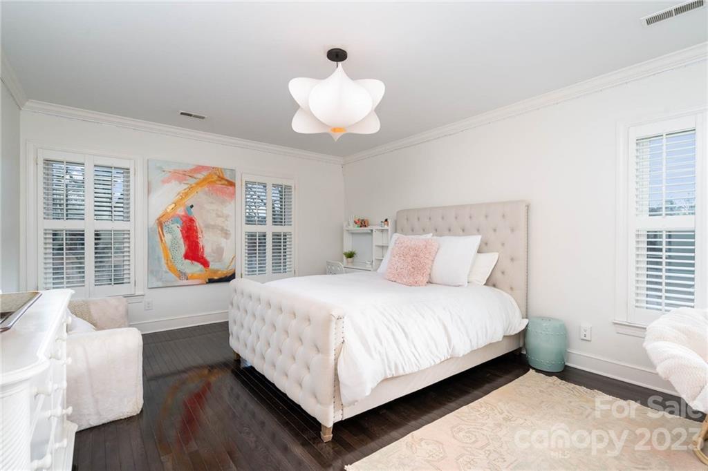 3014 Foxridge Road Charlotte, NC 28226 - Photo 31 of 44 Gallery Image 31