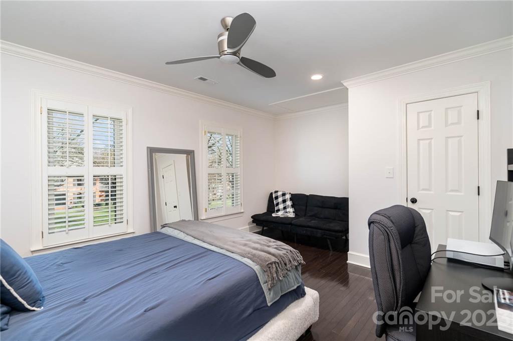 3014 Foxridge Road Charlotte, NC 28226 - Photo 33 of 44 Gallery Image 33