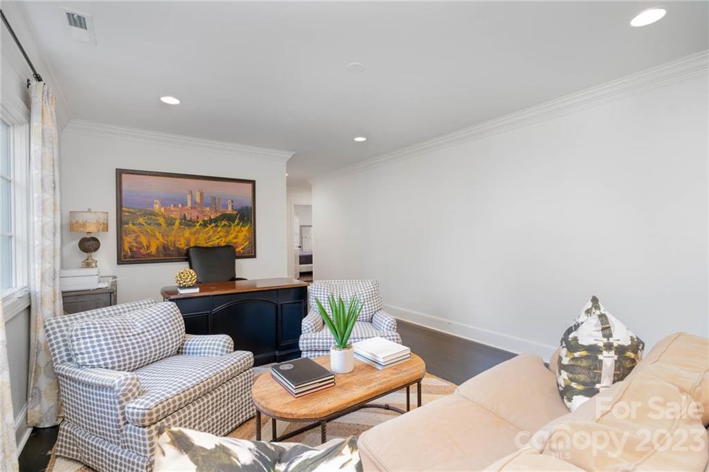 3014 Foxridge Road Charlotte, NC 28226 - Photo 36 of 44 Gallery Image 36