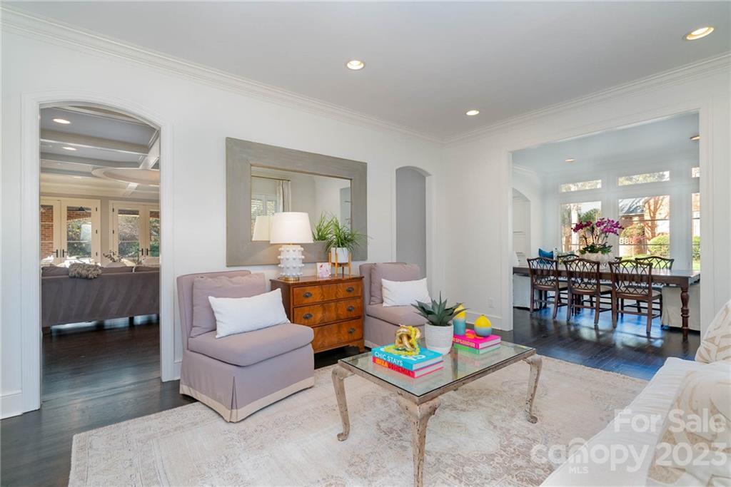 3014 Foxridge Road Charlotte, NC 28226 - Photo 7 of 44 Gallery Image 7