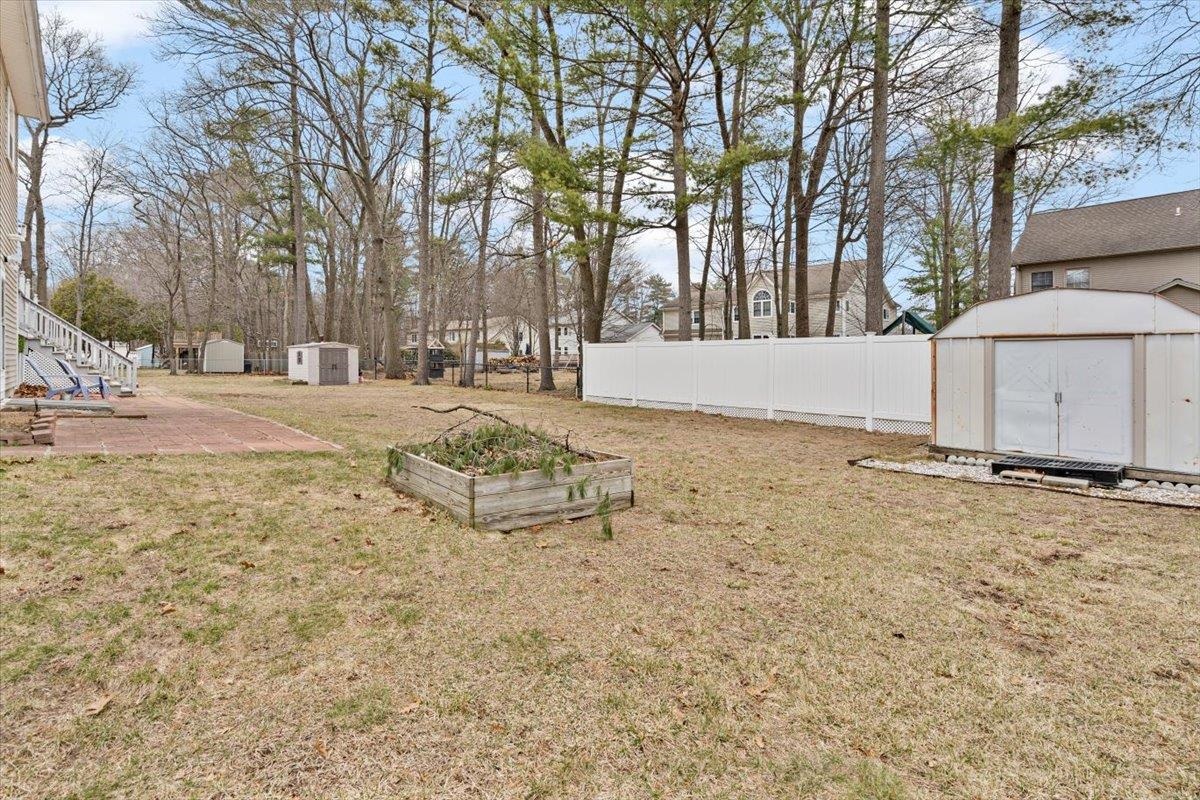 111 Red Oak Drive Colchester, VT 05446 - Photo 38 of 44