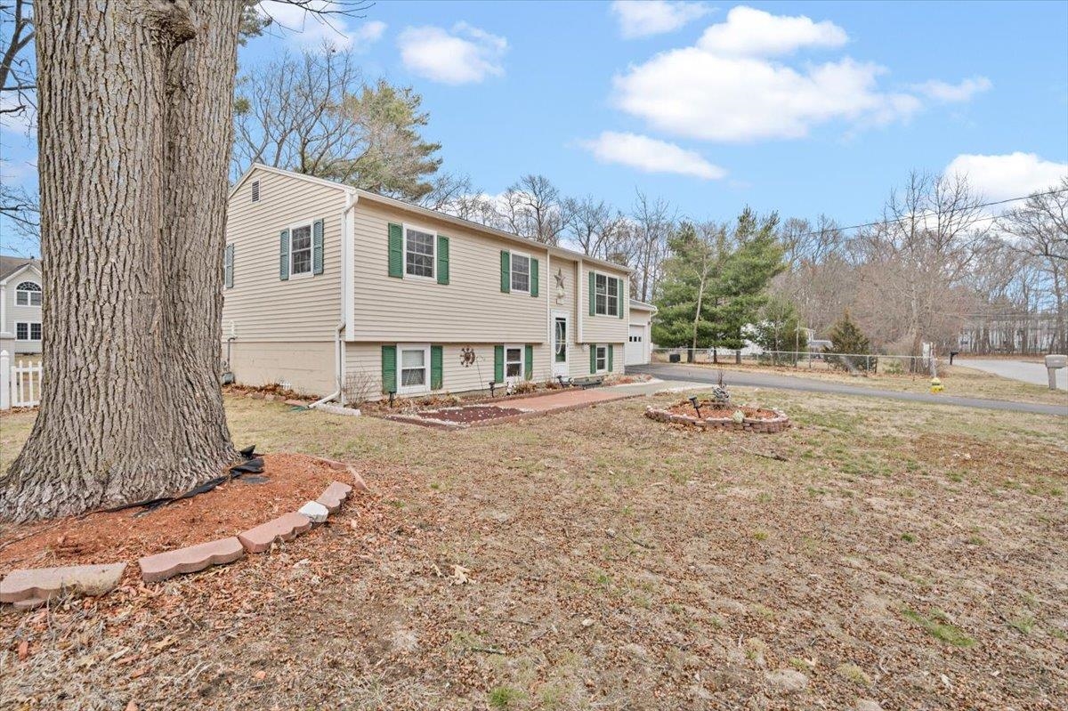 111 Red Oak Drive Colchester, VT 05446 - Photo 40 of 44