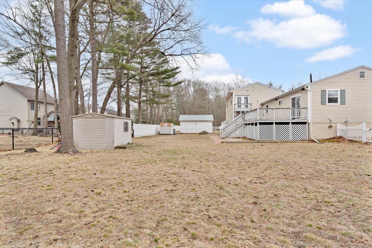111 Red Oak Drive Colchester, VT 05446 - Photo 41 of 44