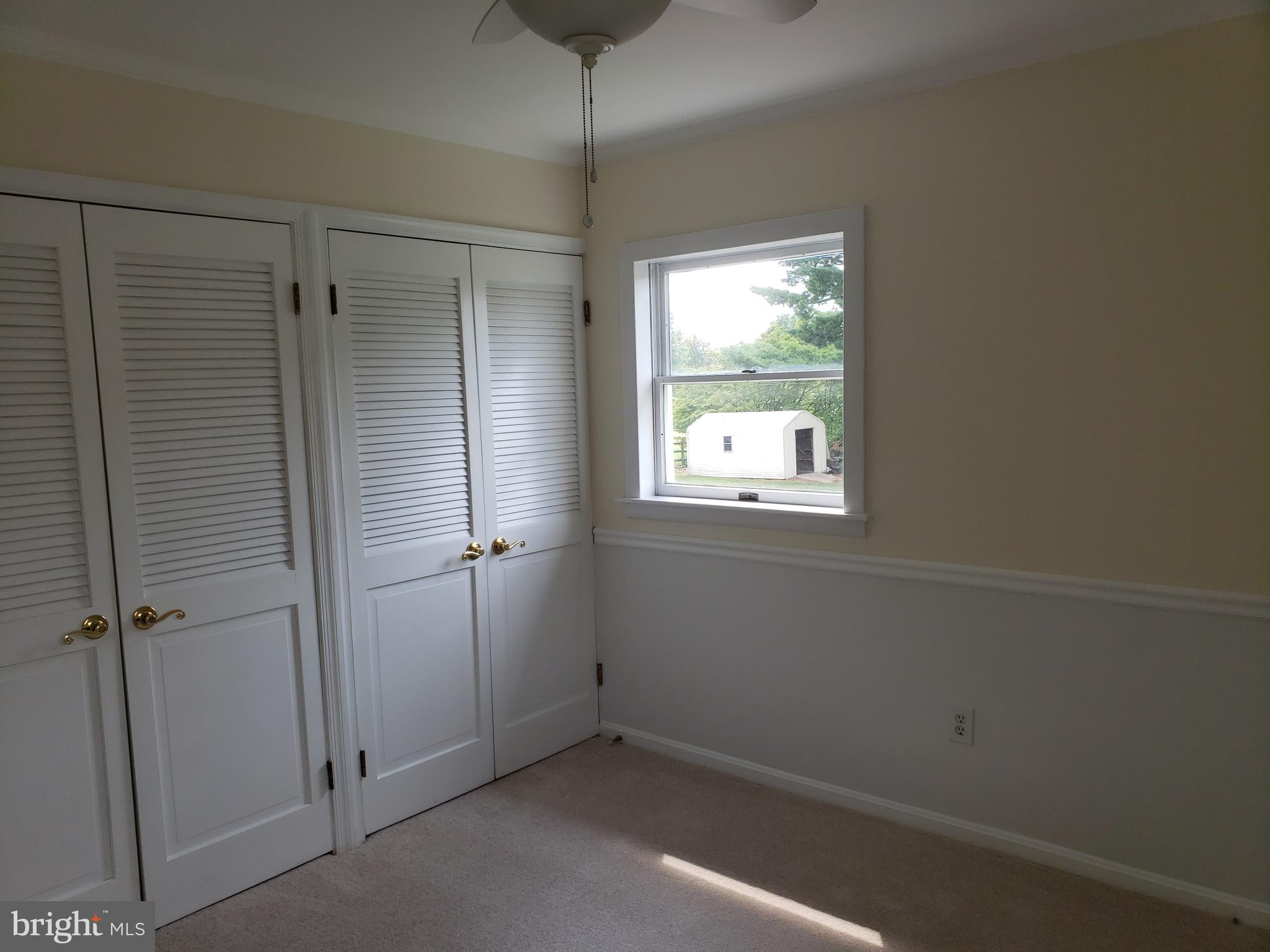 22812 Wildcat Road Gaithersburg, MD 20882 - Photo 21 of 40 Main Level Rear Bedroom