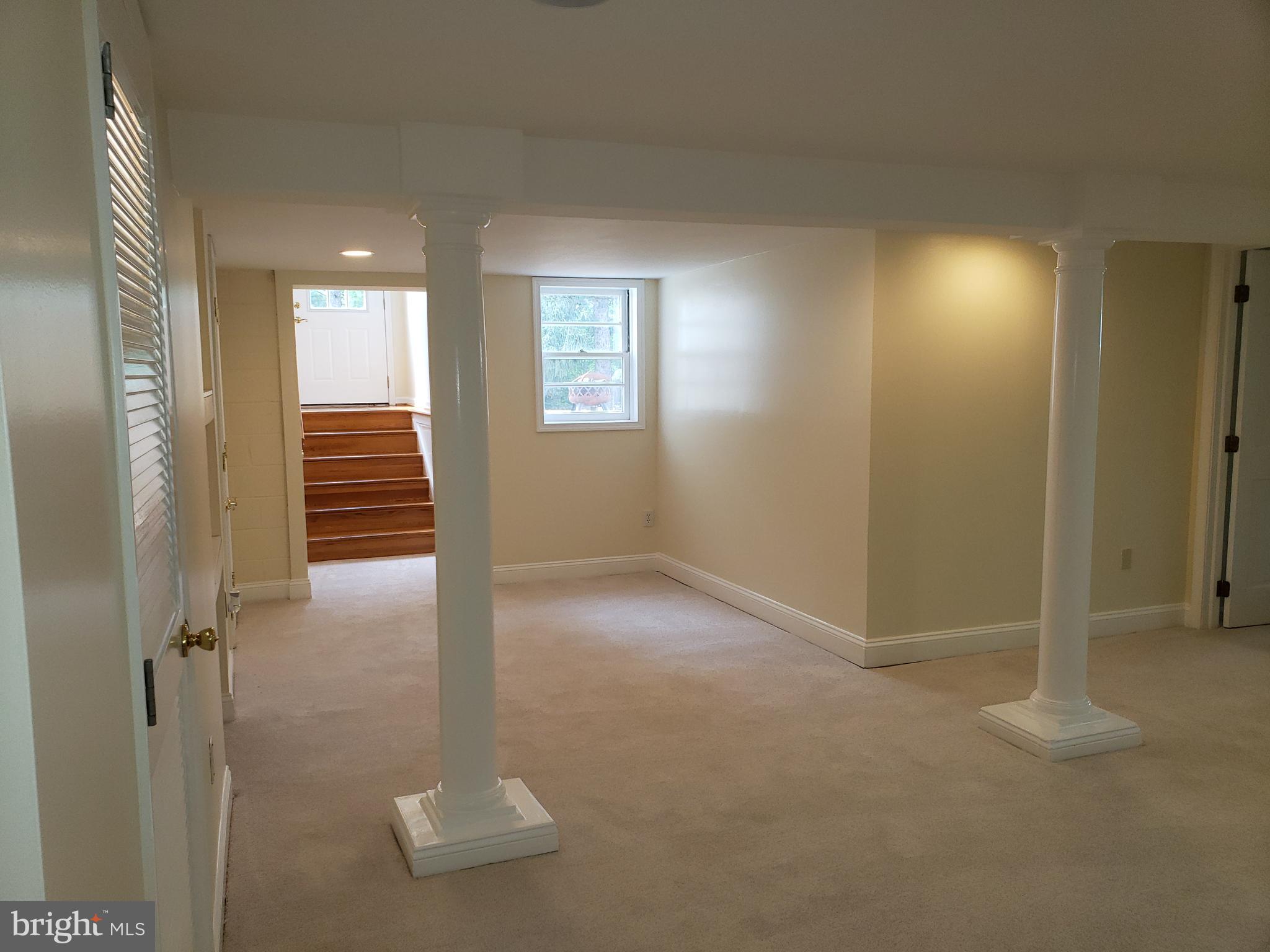 22812 Wildcat Road Gaithersburg, MD 20882 - Photo 25 of 40 Lower Level Game Room