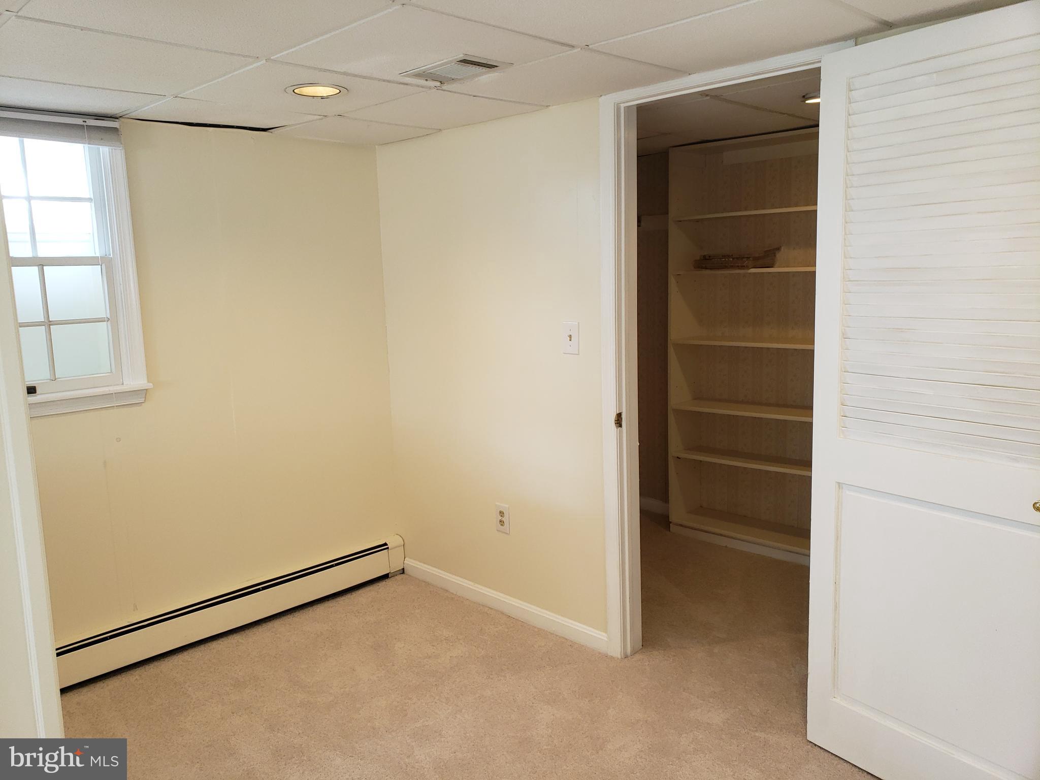 22812 Wildcat Road Gaithersburg, MD 20882 - Photo 33 of 40 Lower Level Office & Walk-In Closet