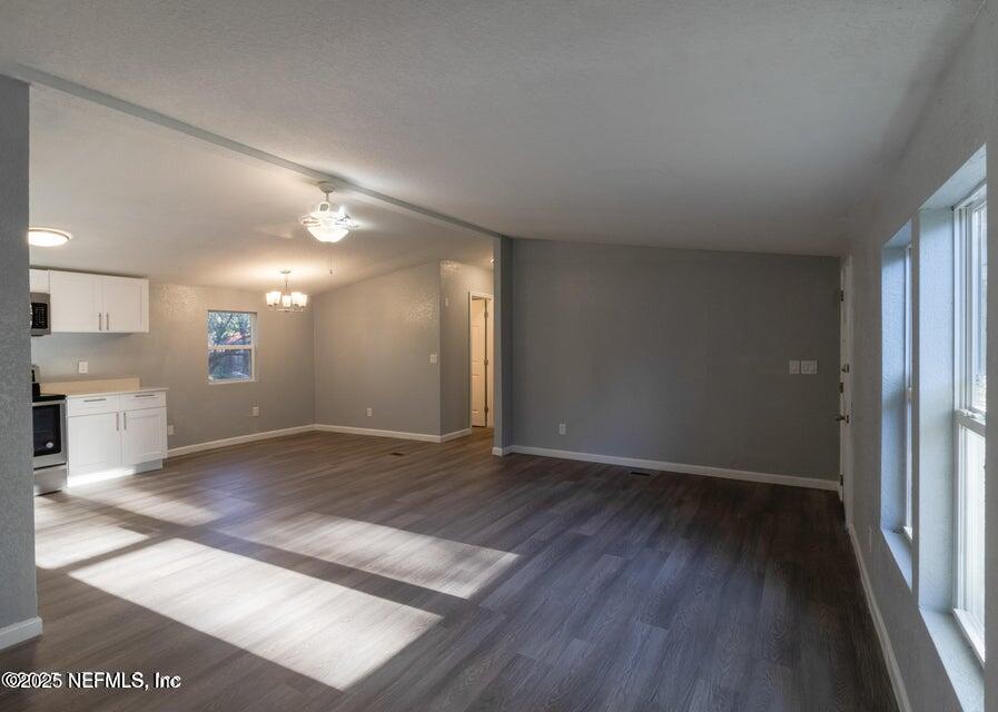 3245 Byo Road Jacksonville, FL 32207 - Photo 14 of 20 20250608120409070552000000-o