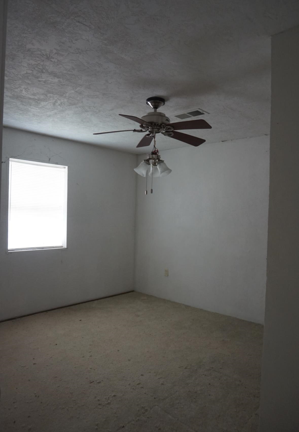 2615 3rd Avenue Groves, TX 77619 - Photo 6 of 7