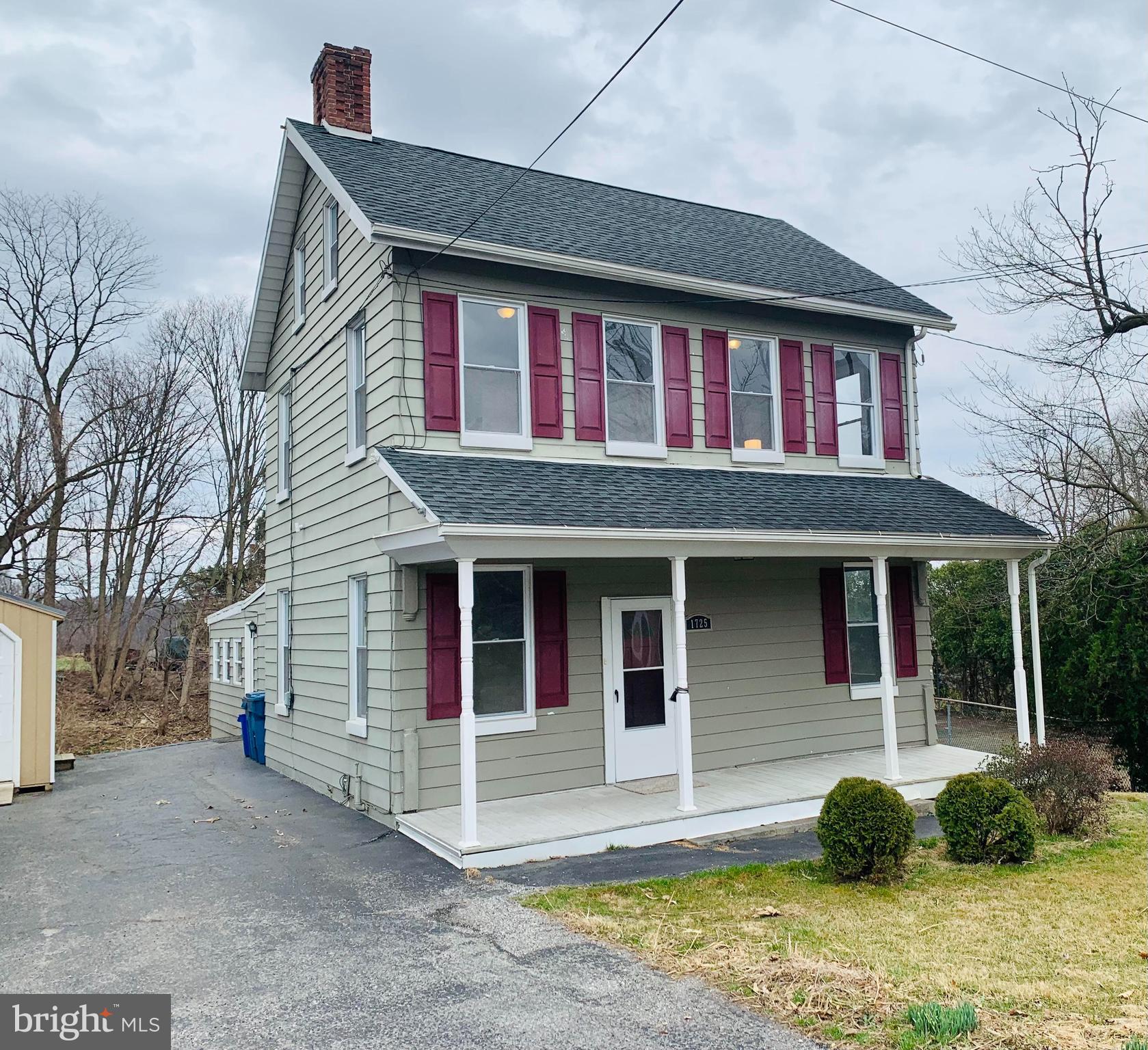 1725 Cemetery Road York, PA 17408 - Photo 1 of 16 Gallery Image 1