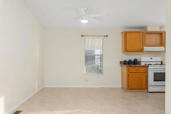 $305,000 | 1600 East Vista Way, Unit 21, Vista, CA 92084