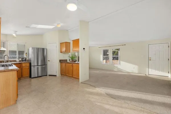 $305,000 | 1600 East Vista Way, Unit 21, Vista, CA 92084