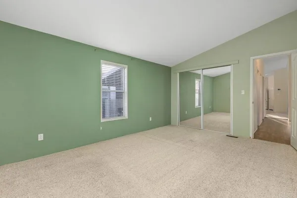 $305,000 | 1600 East Vista Way, Unit 21, Vista, CA 92084