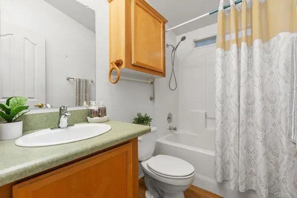 $305,000 | 1600 East Vista Way, Unit 21, Vista, CA 92084