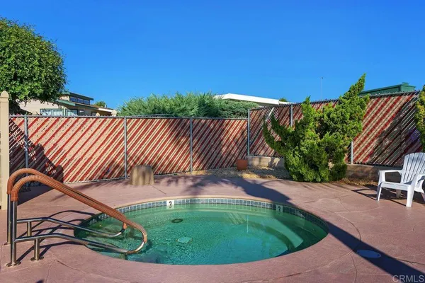 $305,000 | 1600 East Vista Way, Unit 21, Vista, CA 92084