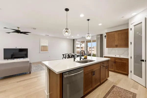 $739,999 | 2160 Enchantment Drive, Manteca, CA 95337