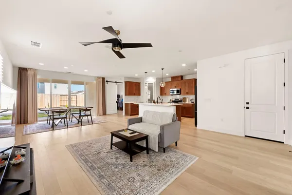 $739,999 | 2160 Enchantment Drive, Manteca, CA 95337