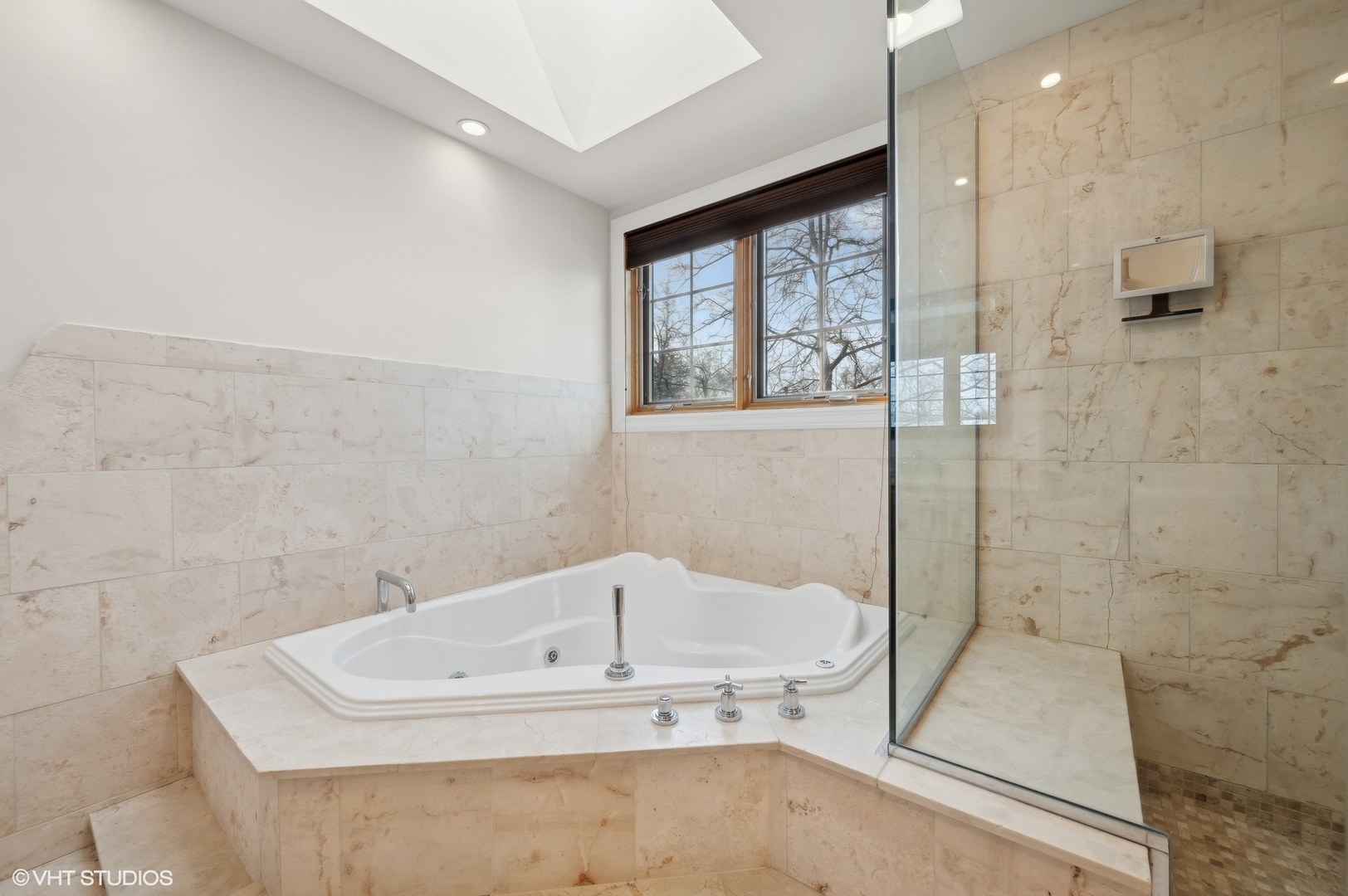 1120 Midway Road Northbrook, IL 60062 - Photo 17 of 35