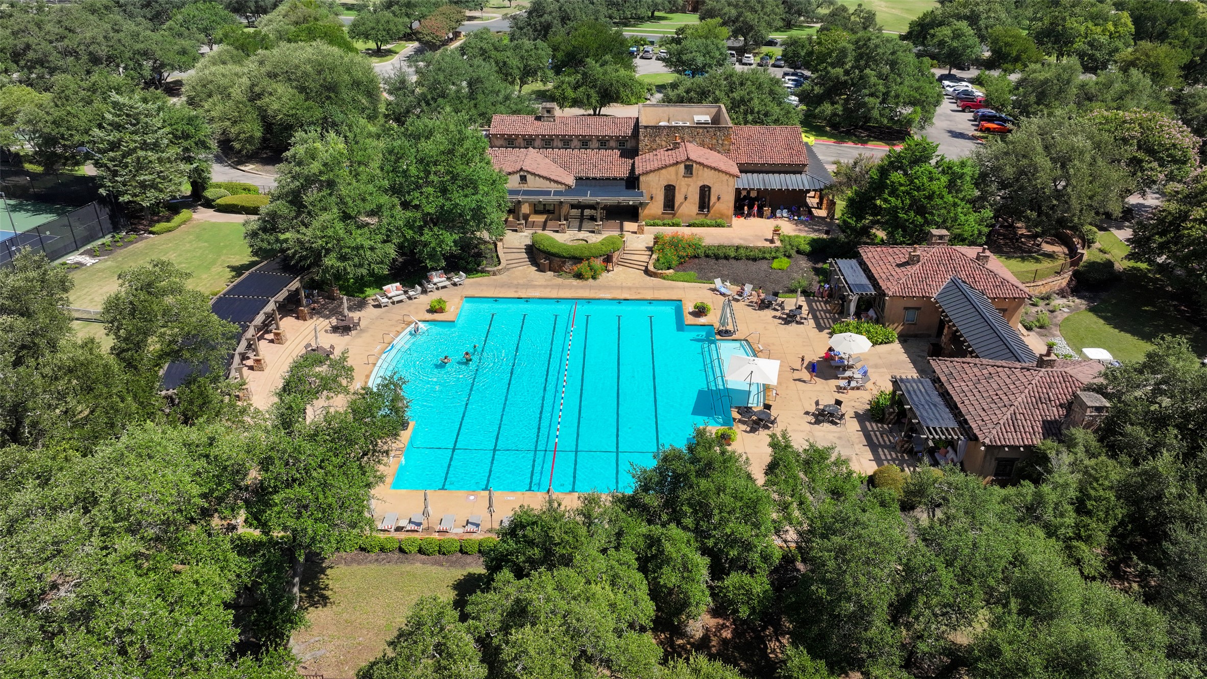 400 Flint Ridge Trail Georgetown, TX 78628 - Photo 38 of 40 Aerial view of country club pool