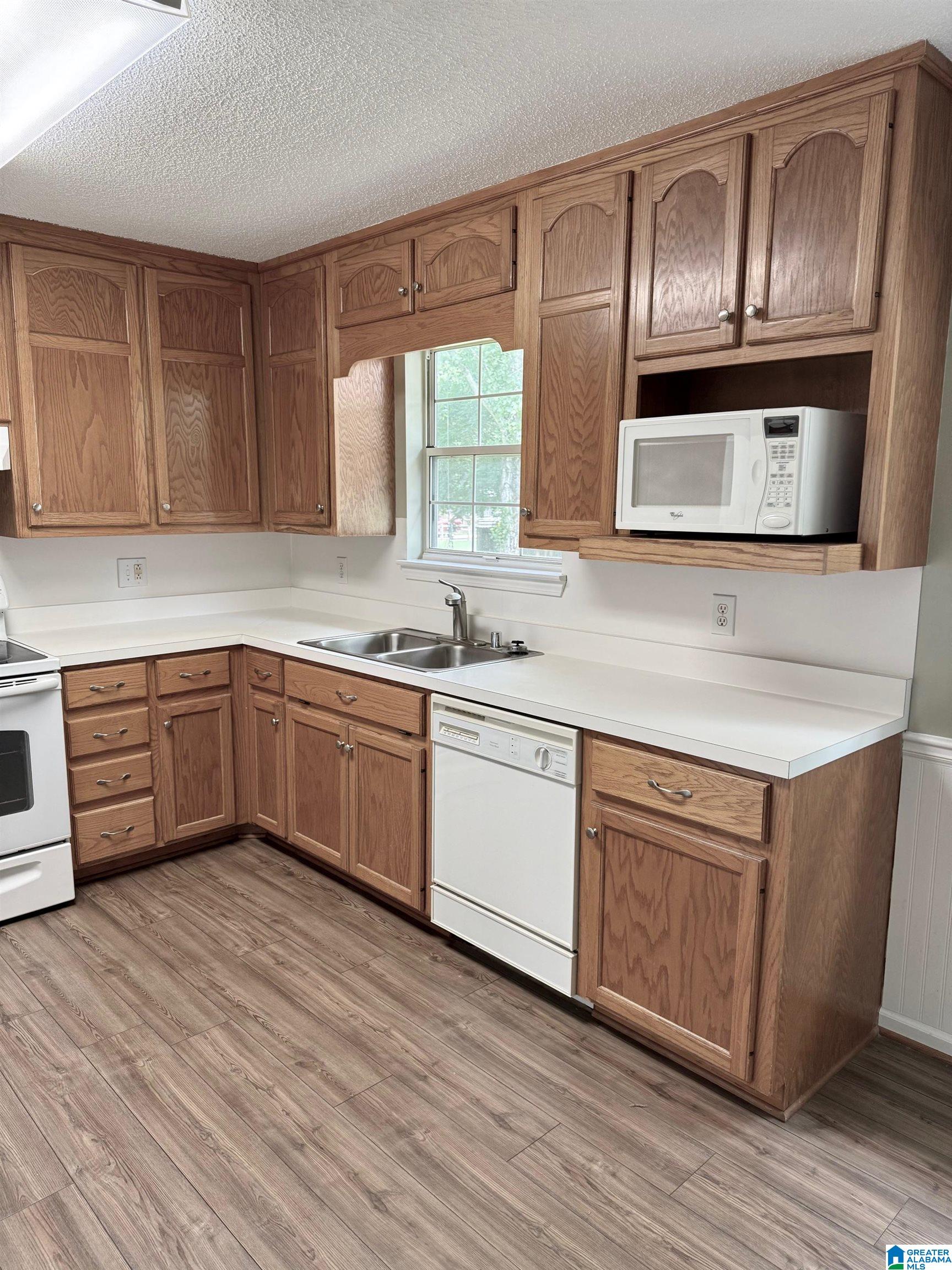 6904 Timber Trl Road Leeds, AL 35094 - Photo 8 of 22
