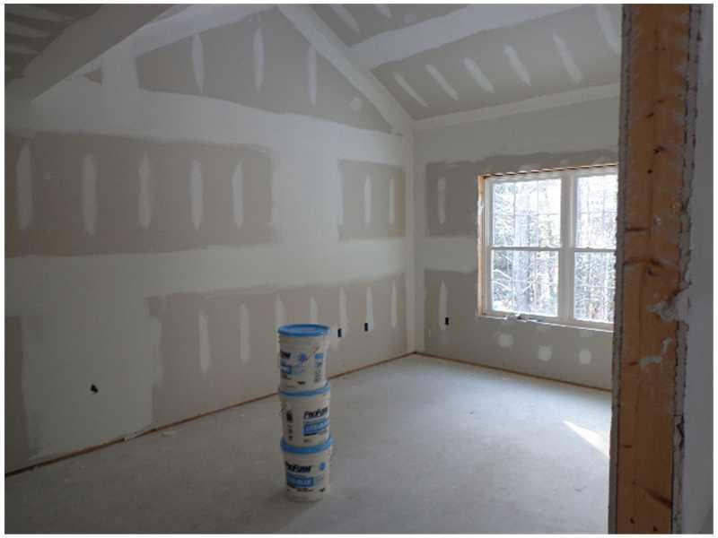 16-2 Stone Ridge Drive Augusta, ME 04330 - Photo 9 of 34 Master Bedroom.