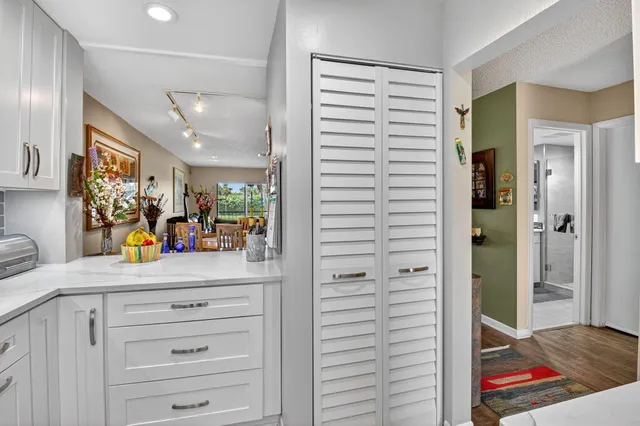 $5,000 | 13 Southport Lane, Unit F, Boynton Beach, FL 33436