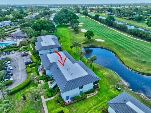 $5,000 | 13 Southport Lane, Unit F, Boynton Beach, FL 33436