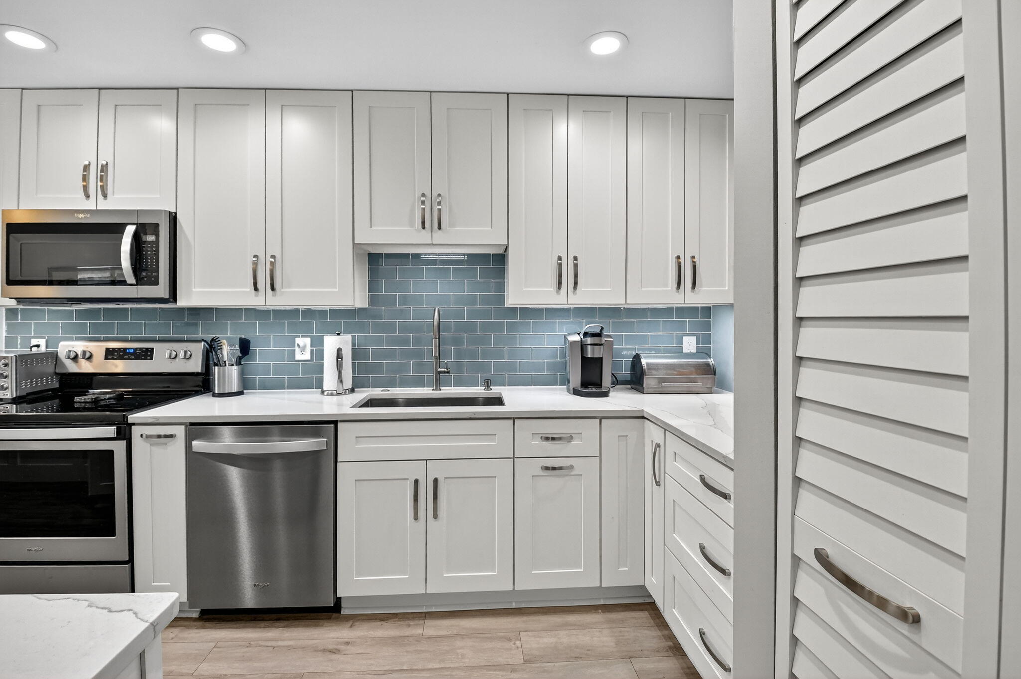 13 Southport Lane, Unit F Boynton Beach, FL 33436 - Photo 7 of 84 Kitchen