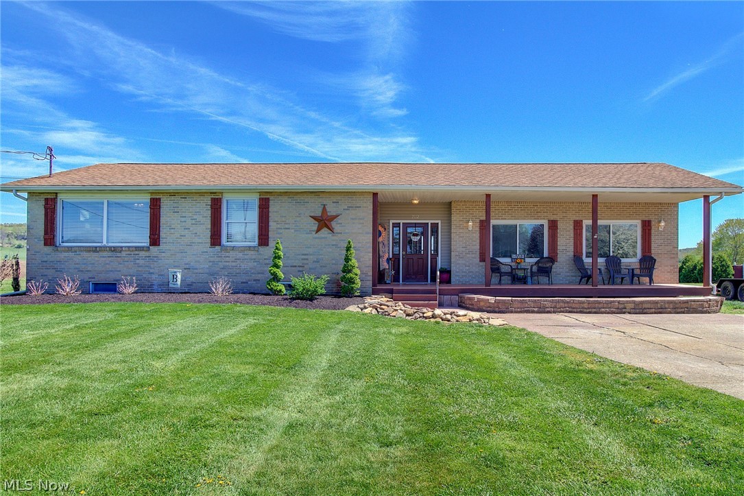 7112 Lardon Road Malvern, OH 44644 - Photo 1 of 33 Gallery Image 1