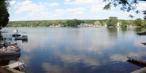 36 Black Point Road Webster, MA 01570 - Photo 1 of 30 Gallery Image 1