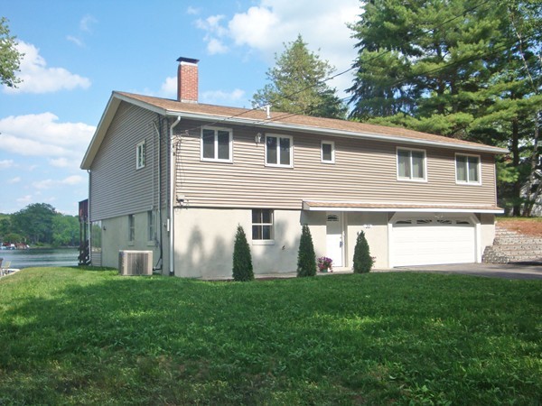 36 Black Point Road Webster, MA 01570 - Photo 2 of 30 Gallery Image 2