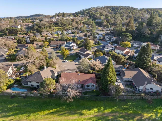 $1,195,000 | 14 Jefferson Court, Novato, CA 94947