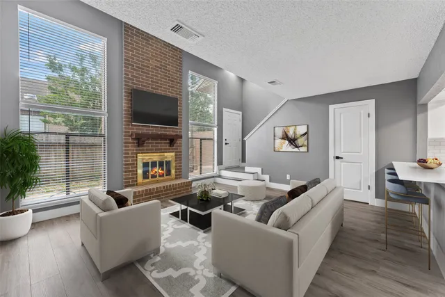 $199,000 | 2831 Panagard Drive, Unit 39, Houston, TX 77082