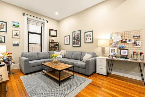 $655,000 | 271 Dartmouth Street, Unit 3E, Boston, MA 02116