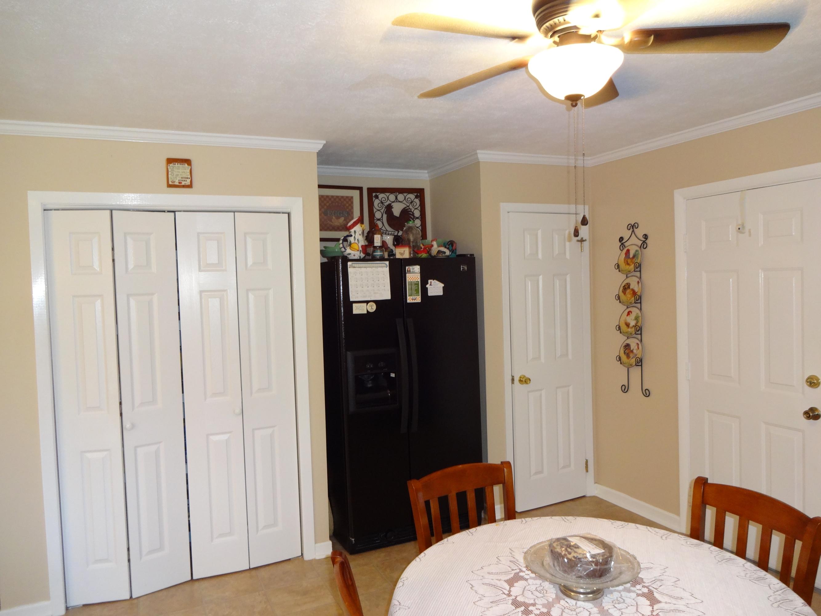 7712 Norwich Road, Unit 18 Powell, TN 37849 - Photo 18 of 34 Pantry
