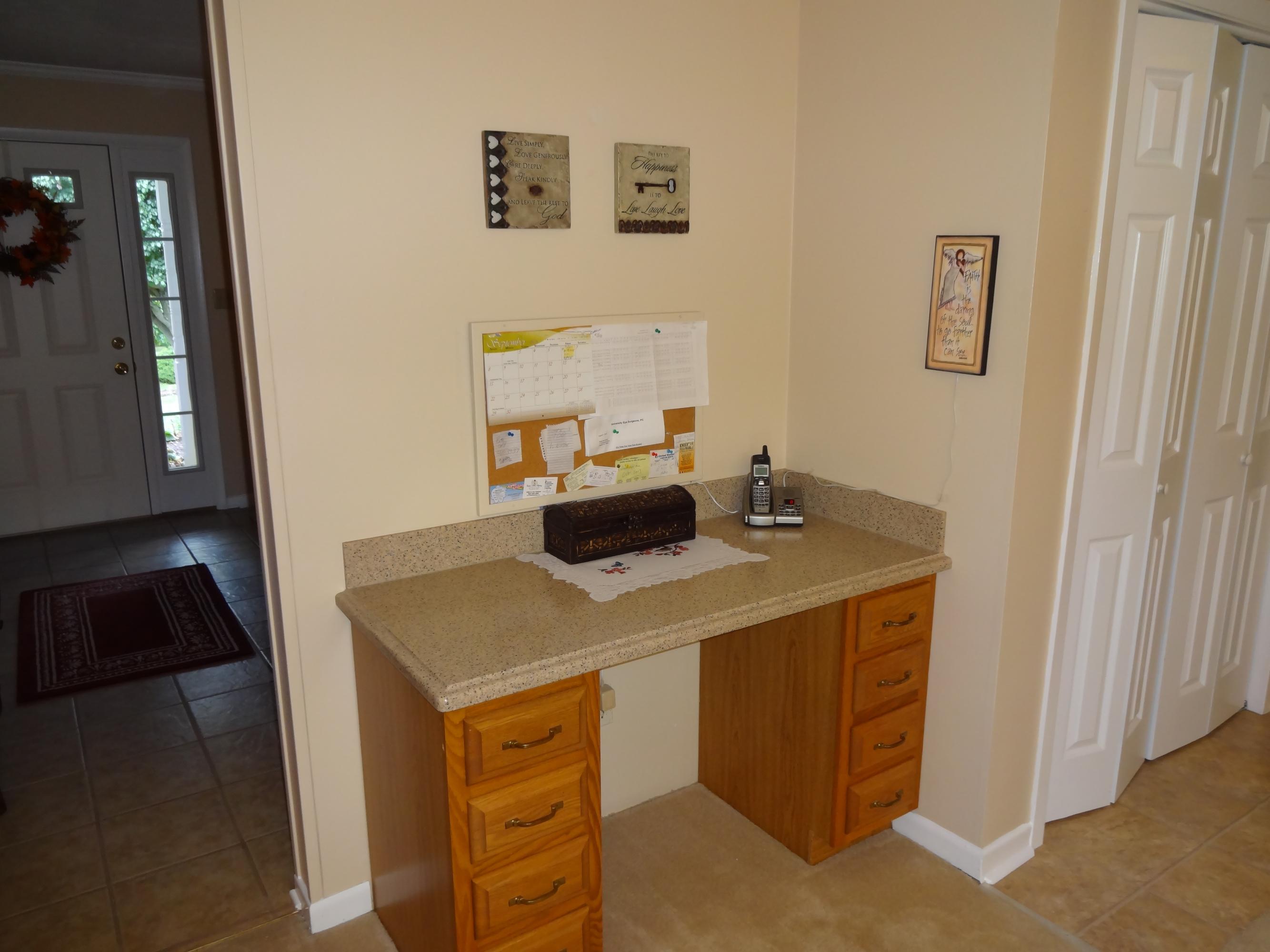7712 Norwich Road, Unit 18 Powell, TN 37849 - Photo 24 of 34 Work area