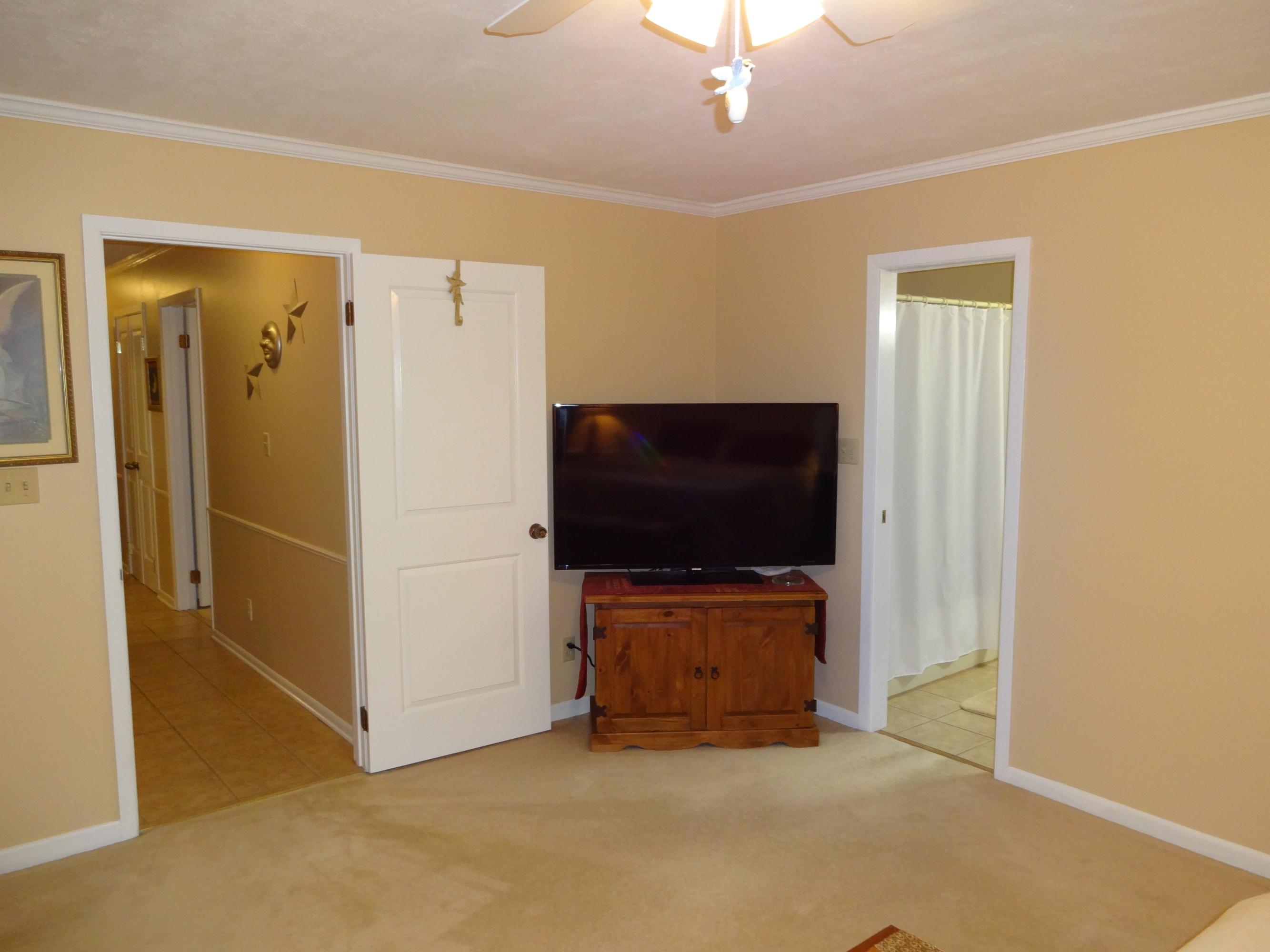 7712 Norwich Road, Unit 18 Powell, TN 37849 - Photo 34 of 34 Master bedroom 2