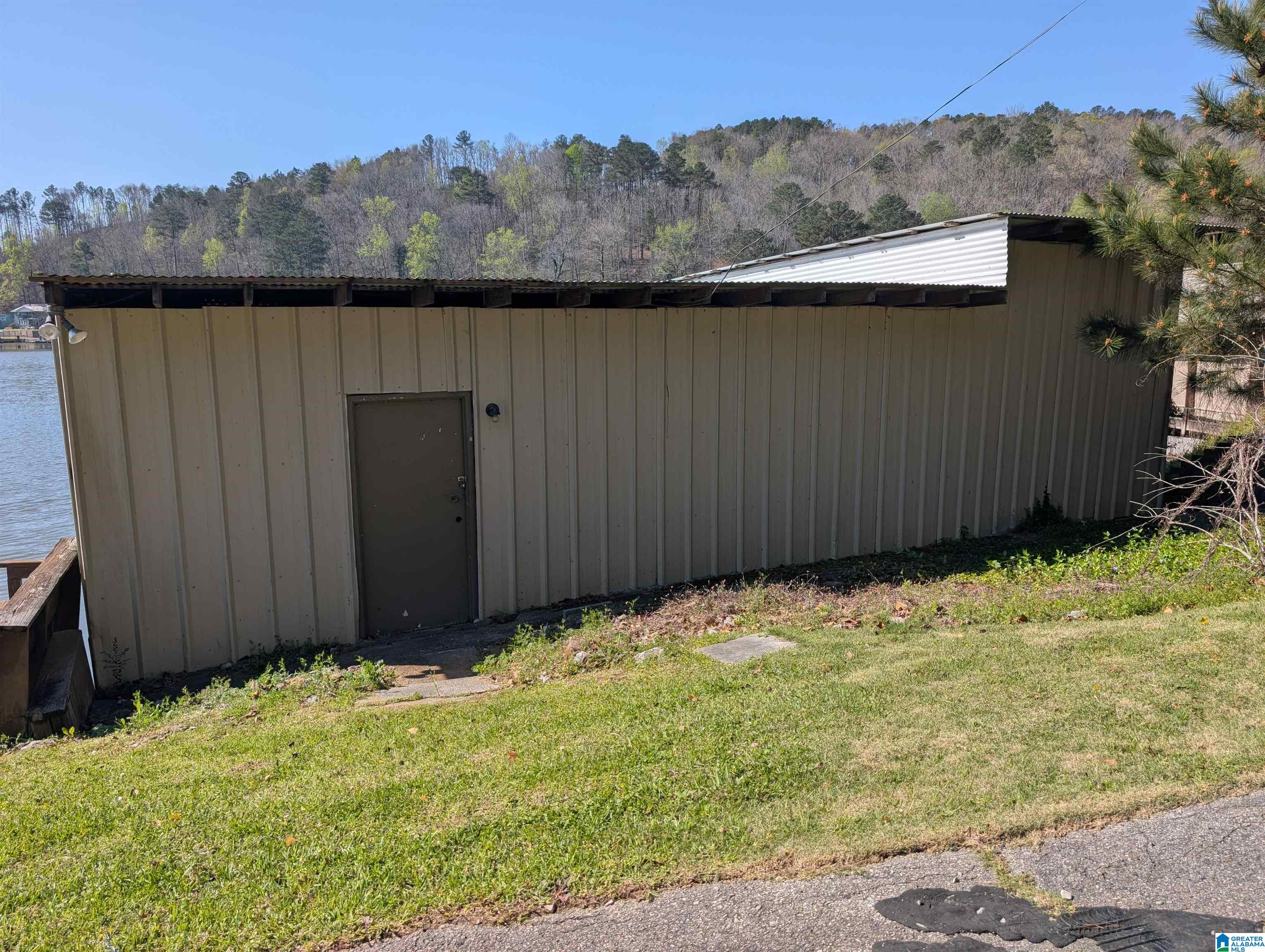 181 Sloughside Drive Adger, AL 35006 - Photo 19 of 32