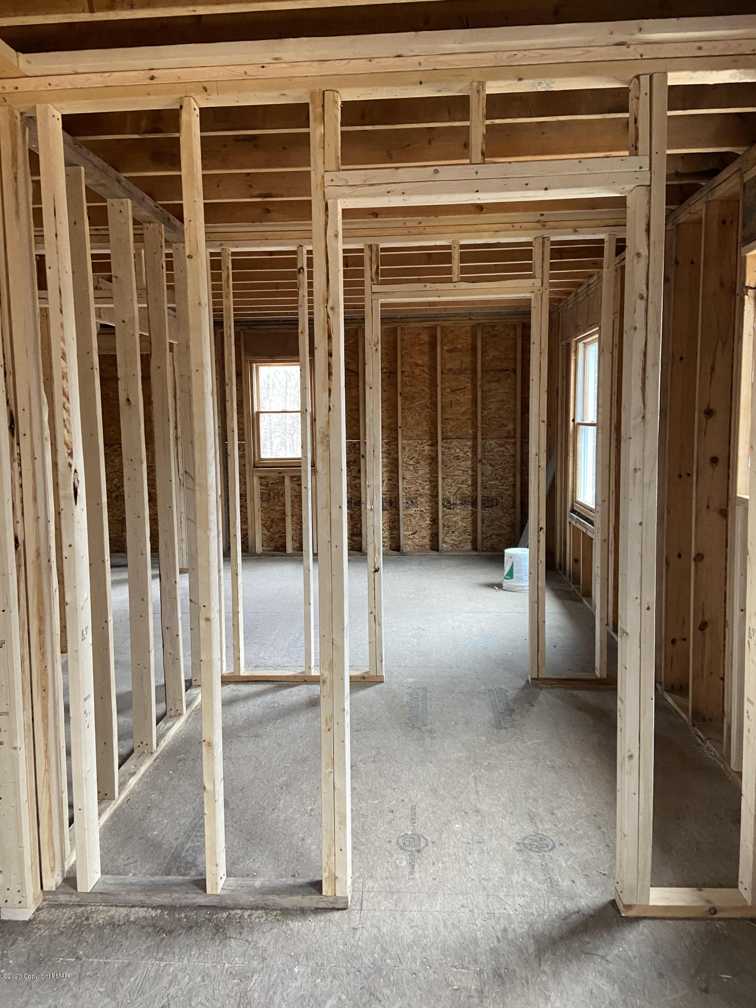 108 Oak Road Canadensis, PA 18325 - Photo 17 of 21 Upper Level Jack Jill Bath
