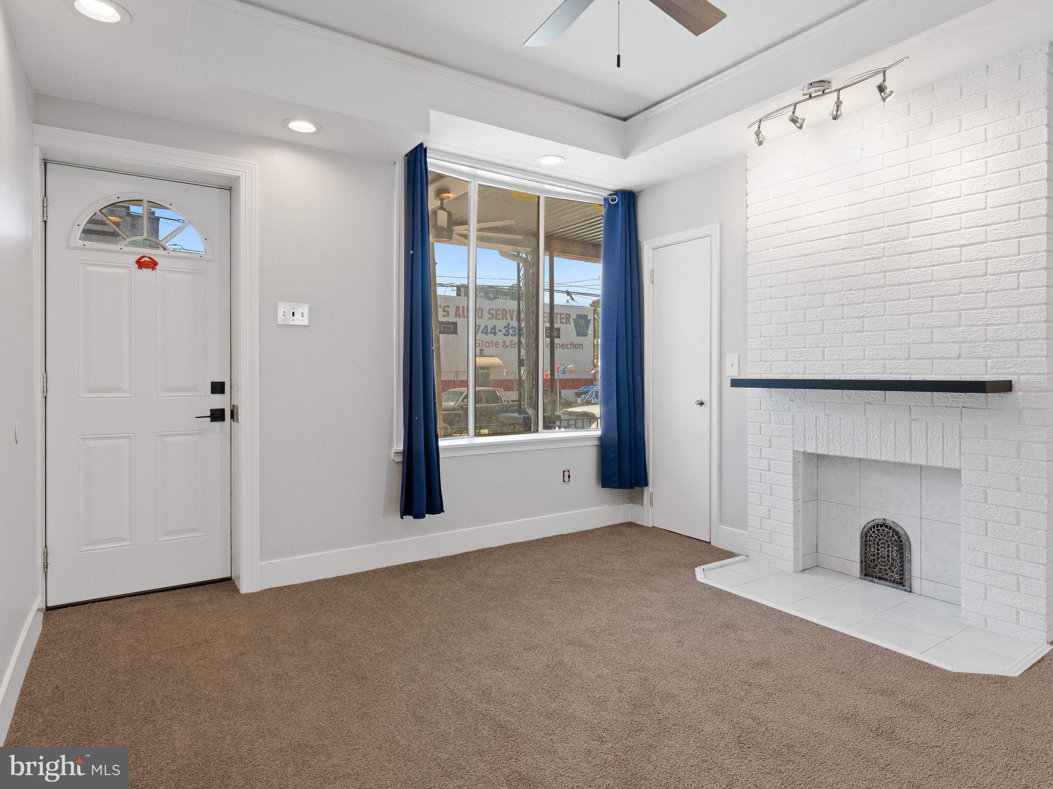 2815 Orthodox Street Philadelphia, PA 19137 - Photo 5 of 32