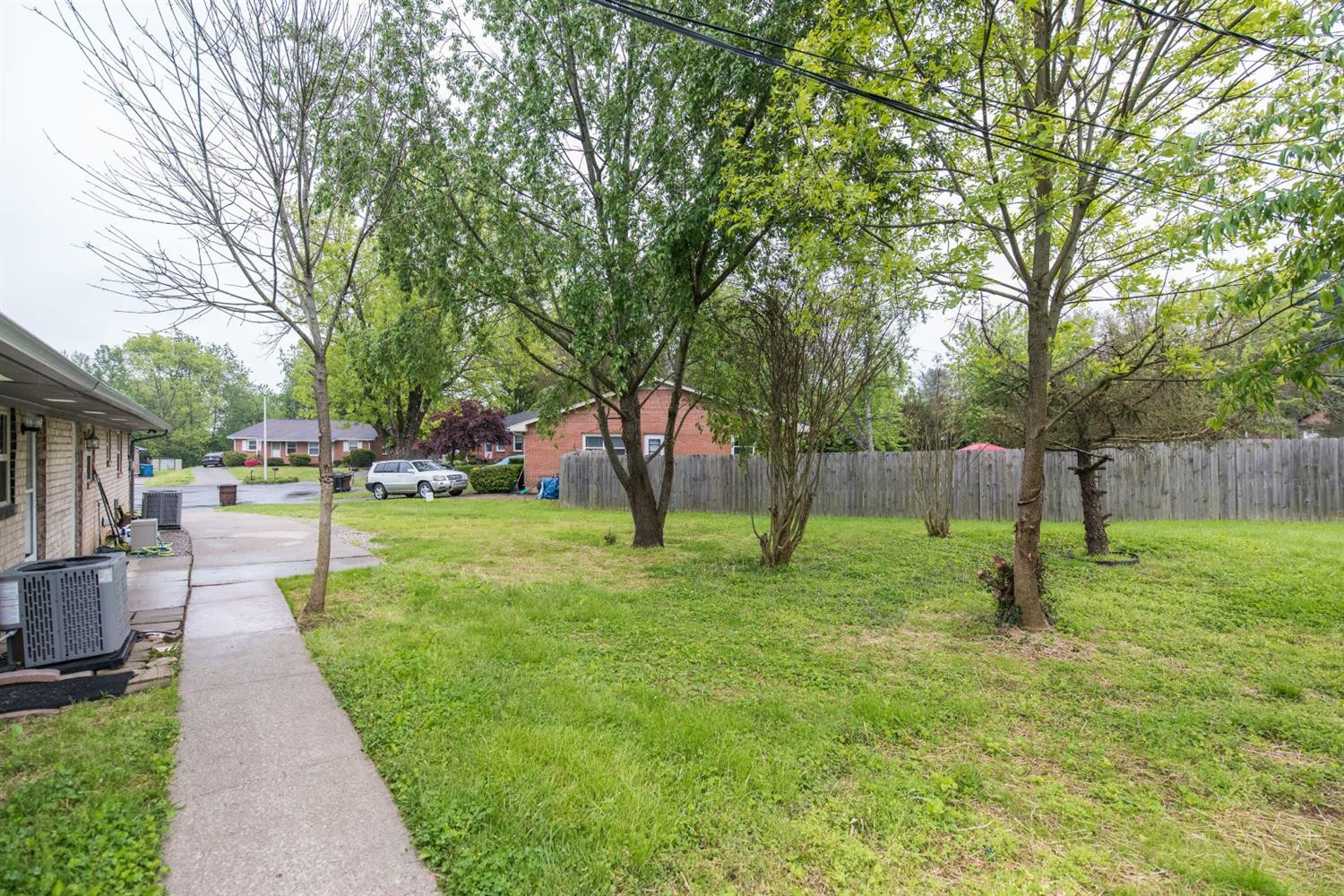 4053 Victoria Way Lexington, KY 40515 - Photo 5 of 37 Photo 5