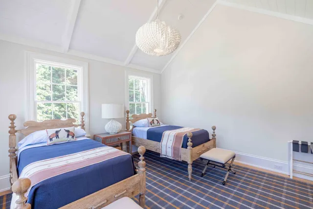 $33,000,000 | 256 Polpis Road, Nantucket, MA 02554